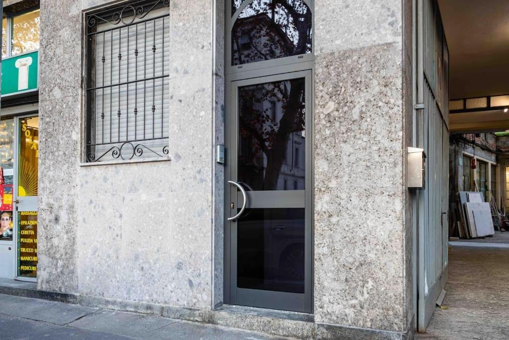 Rifugio Nel Cuore Di Milano Con Doccia Idromassaggio Exterior photo